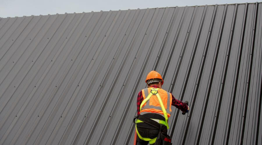 Professional gutter cleaning in Noonan, ND